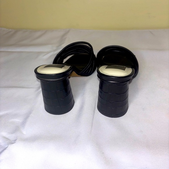 Dolce Vita Priana Slide Heel Sandal, Black, Women Size 7 - Picture 4 of 6